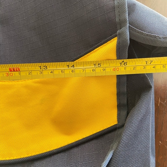 LATE SHOW with David Letterman 2500 Show Large Navy Blue & Yellow Messenger Bag - Picture 11 of 13